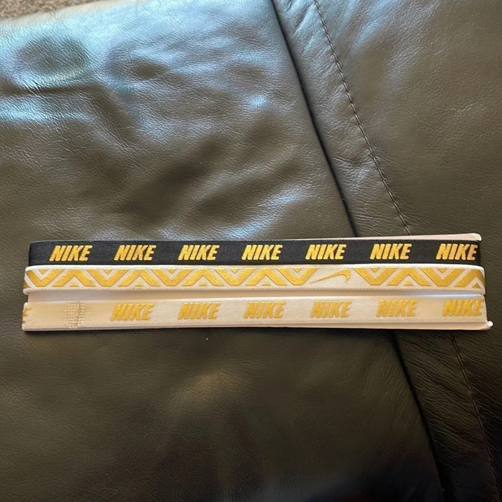 Nwot Nike Kids skinny headbands